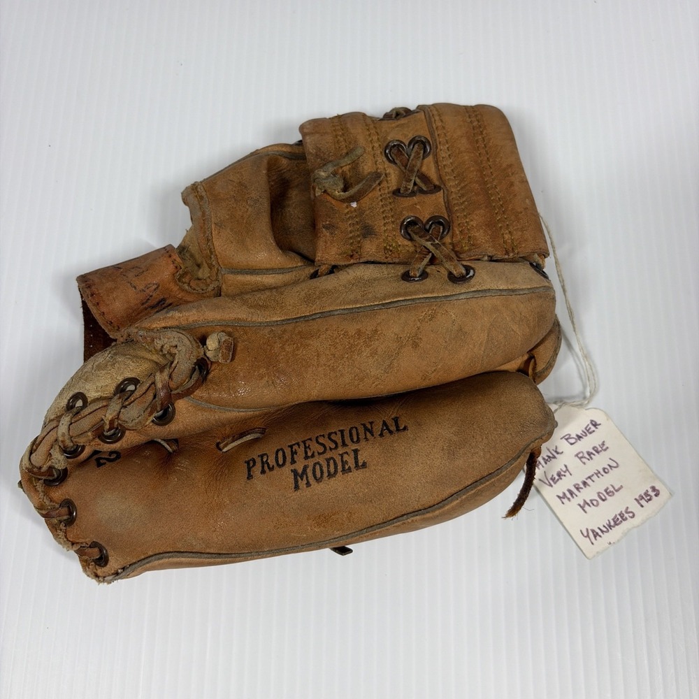 VINTAGE Marathon Hank Bauer Persona Model BO 4252 Professional Glove Montgomery